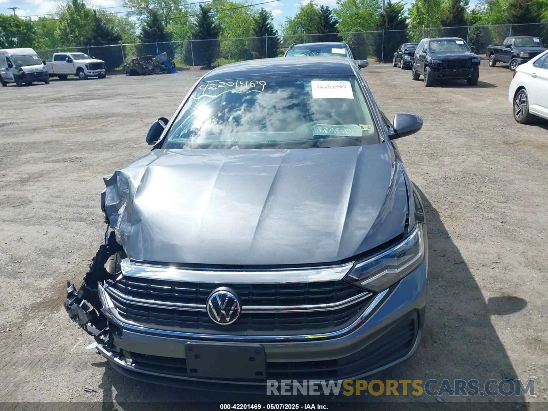 12 Photograph of a damaged car 3VW7M7BU0PM052048 VOLKSWAGEN JETTA 2023