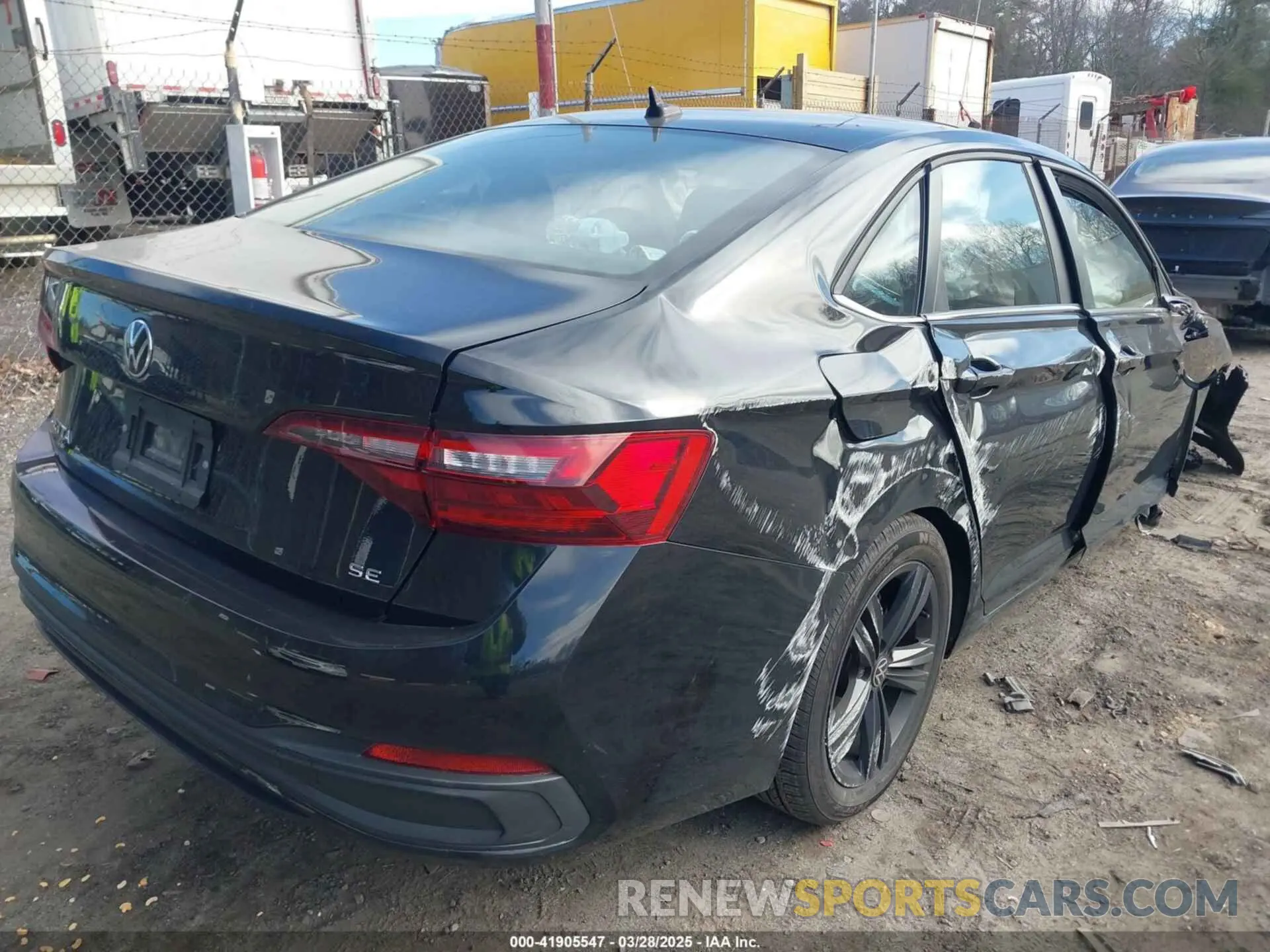 4 Фотография поврежденного автомобиля 3VW7M7BU1PM039129 VOLKSWAGEN JETTA 2023