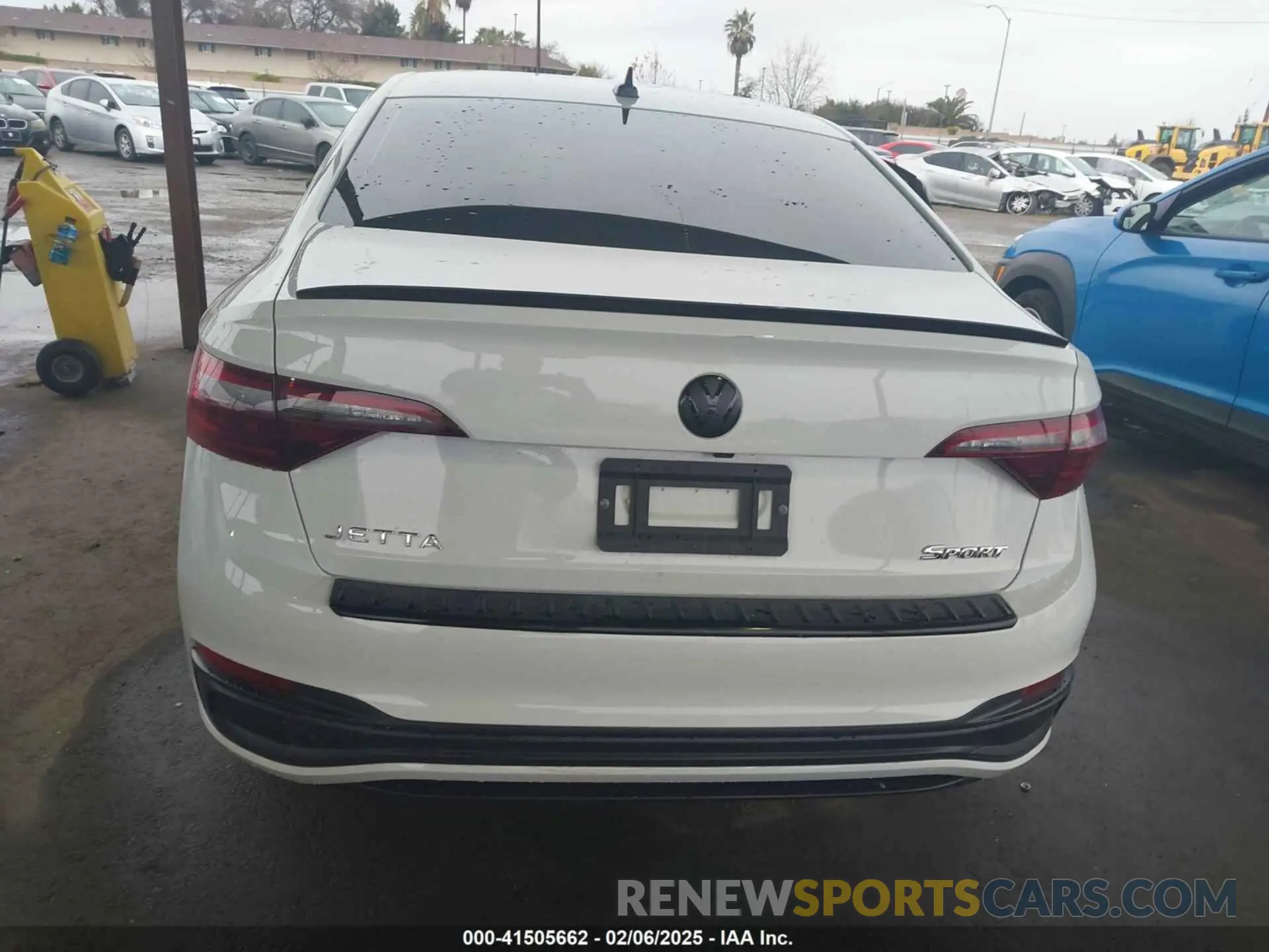 16 Photograph of a damaged car 3VWBM7BU2PM016243 VOLKSWAGEN JETTA 2023