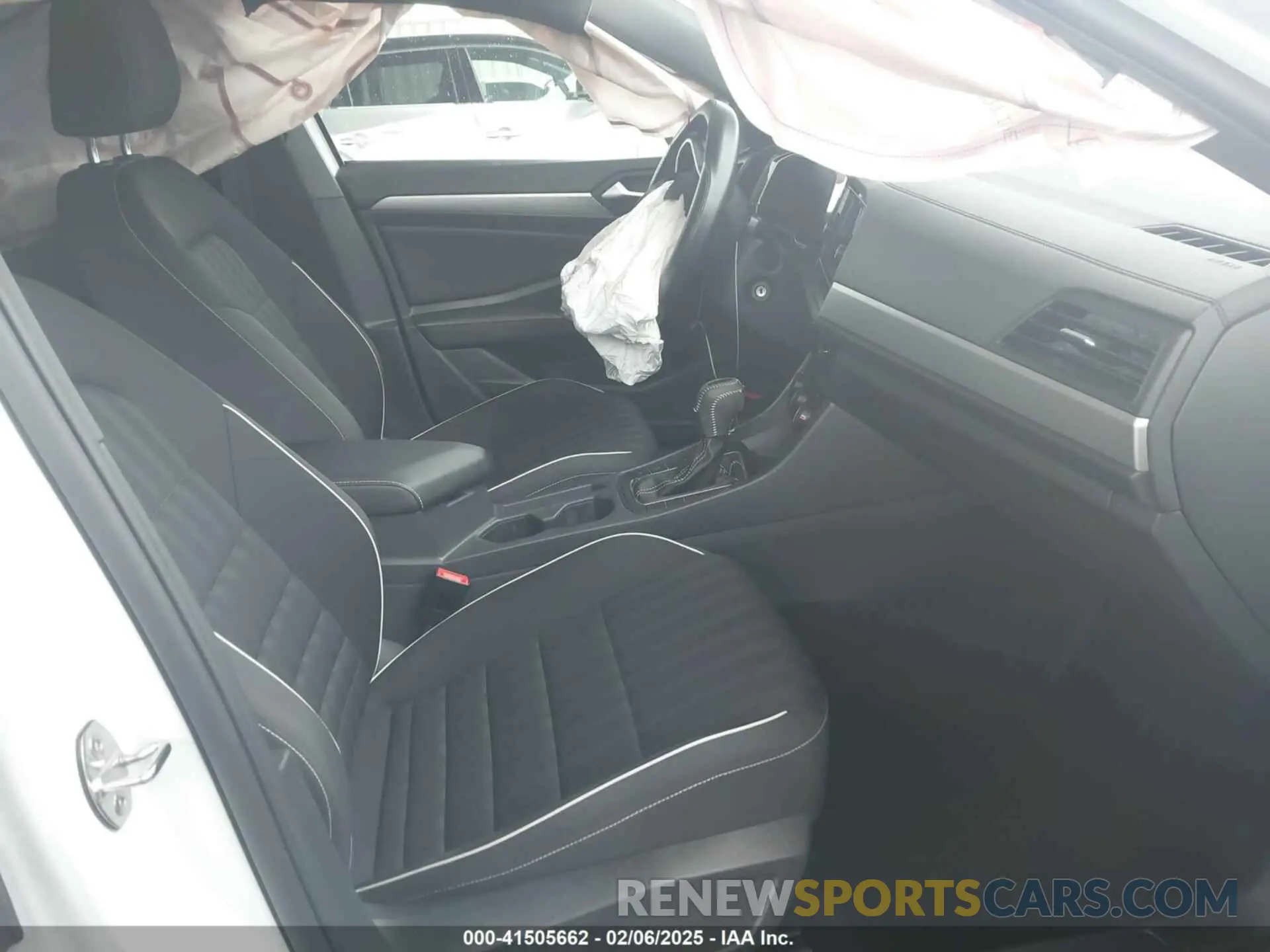 5 Photograph of a damaged car 3VWBM7BU2PM016243 VOLKSWAGEN JETTA 2023