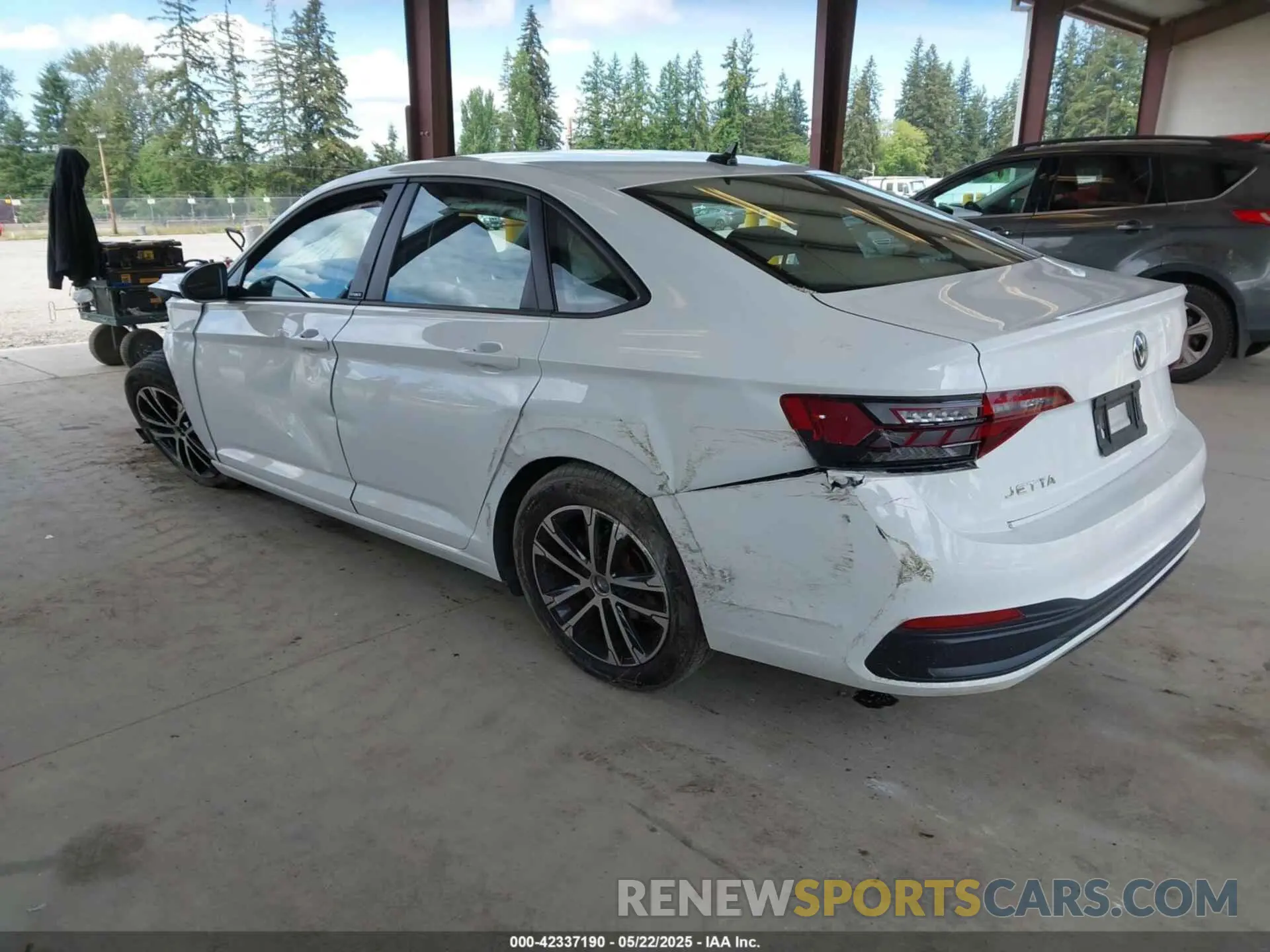 3 Фотография поврежденного автомобиля 3VWBM7BU5PM009299 VOLKSWAGEN JETTA 2023