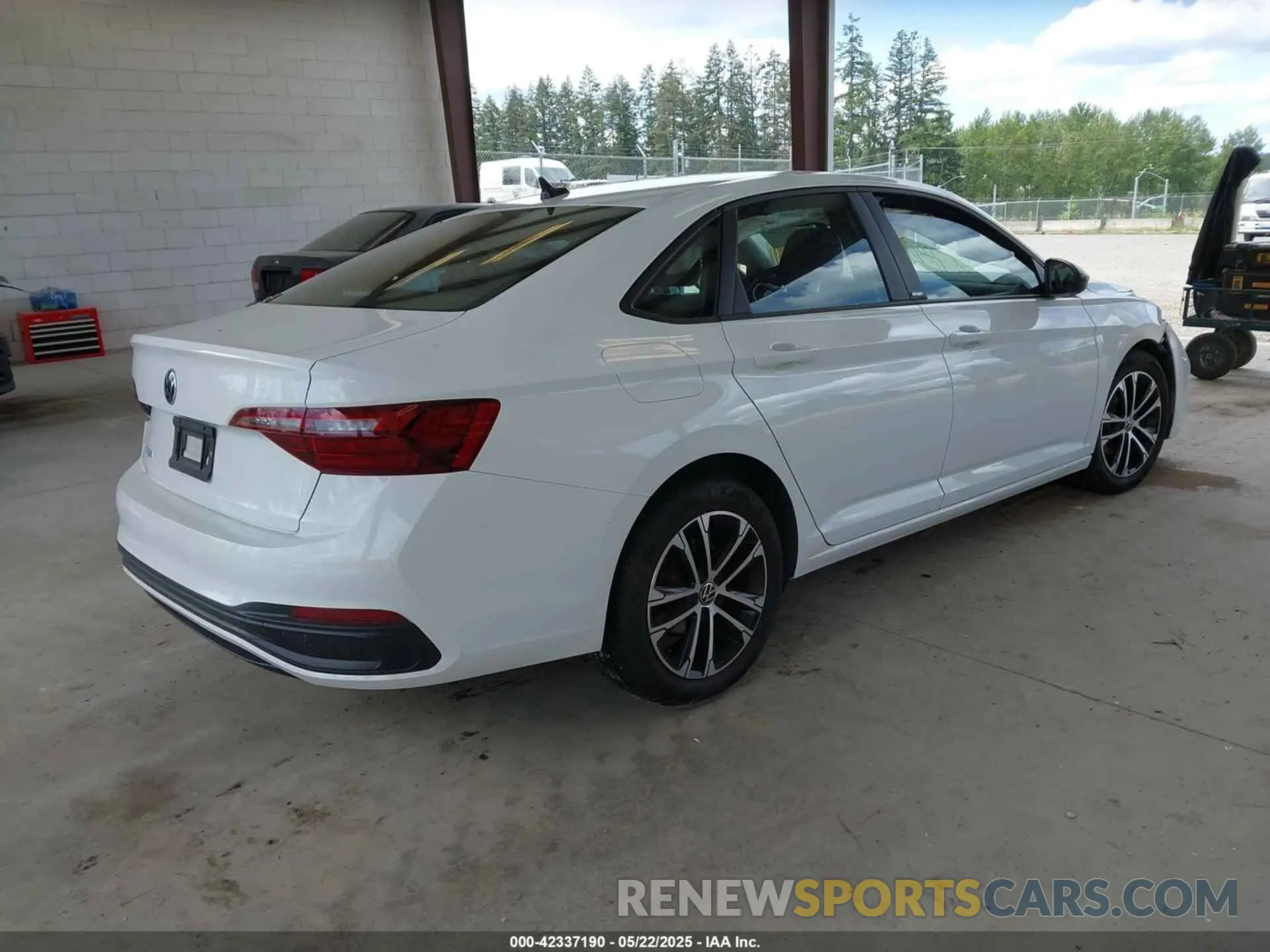 4 Фотография поврежденного автомобиля 3VWBM7BU5PM009299 VOLKSWAGEN JETTA 2023