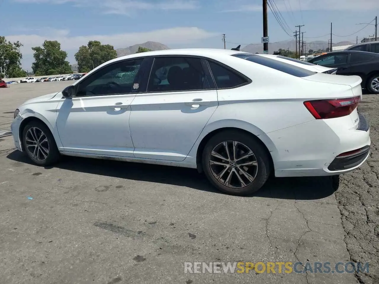 2 Photograph of a damaged car 3VWBM7BU7PM016304 VOLKSWAGEN JETTA 2023