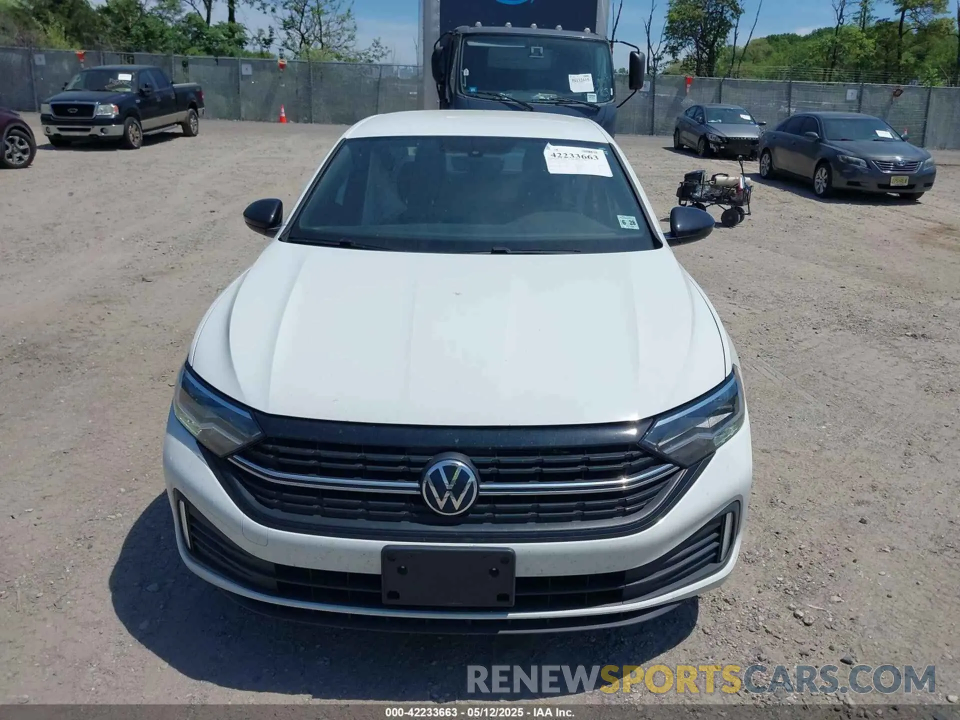 12 Photograph of a damaged car 3VWBM7BU7PM037623 VOLKSWAGEN JETTA 2023