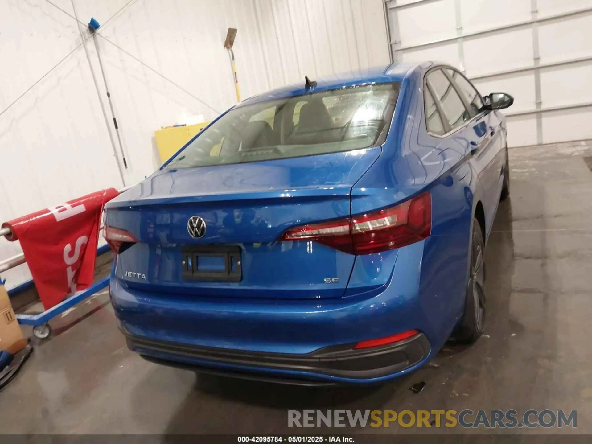 17 Photograph of a damaged car 3VWEM7BU1PM047285 VOLKSWAGEN JETTA 2023