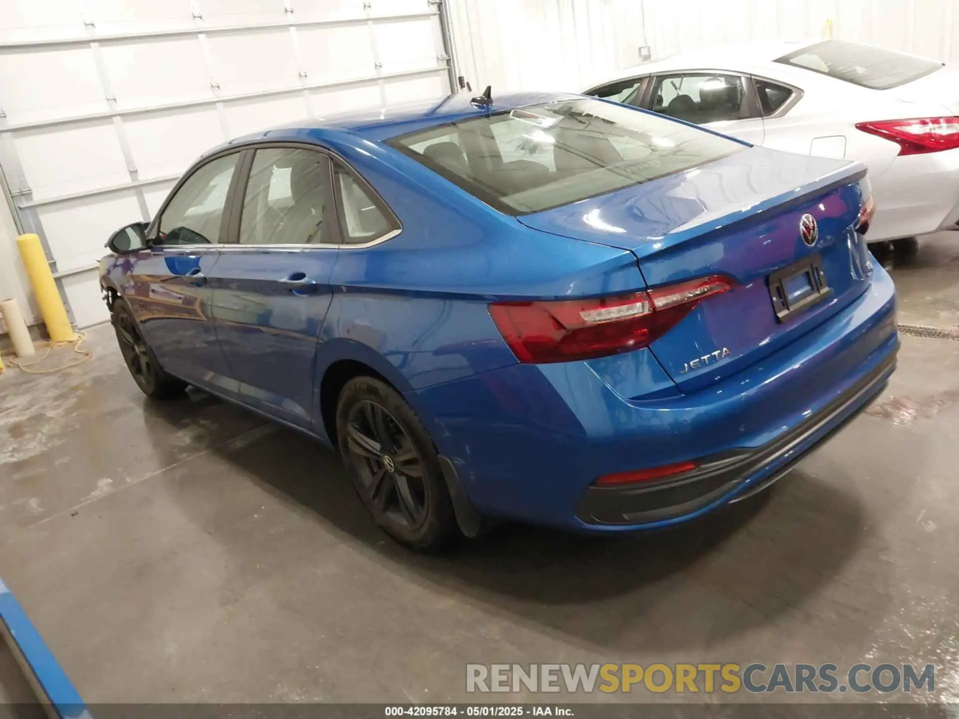 3 Photograph of a damaged car 3VWEM7BU1PM047285 VOLKSWAGEN JETTA 2023