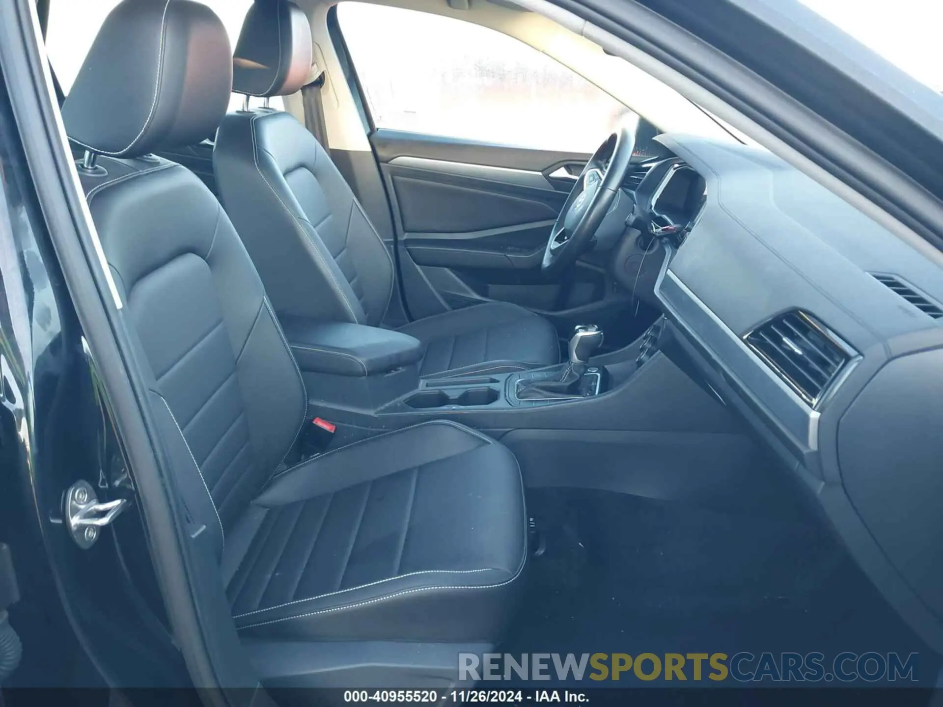 5 Photograph of a damaged car 3VWEM7BU2PM006924 VOLKSWAGEN JETTA 2023