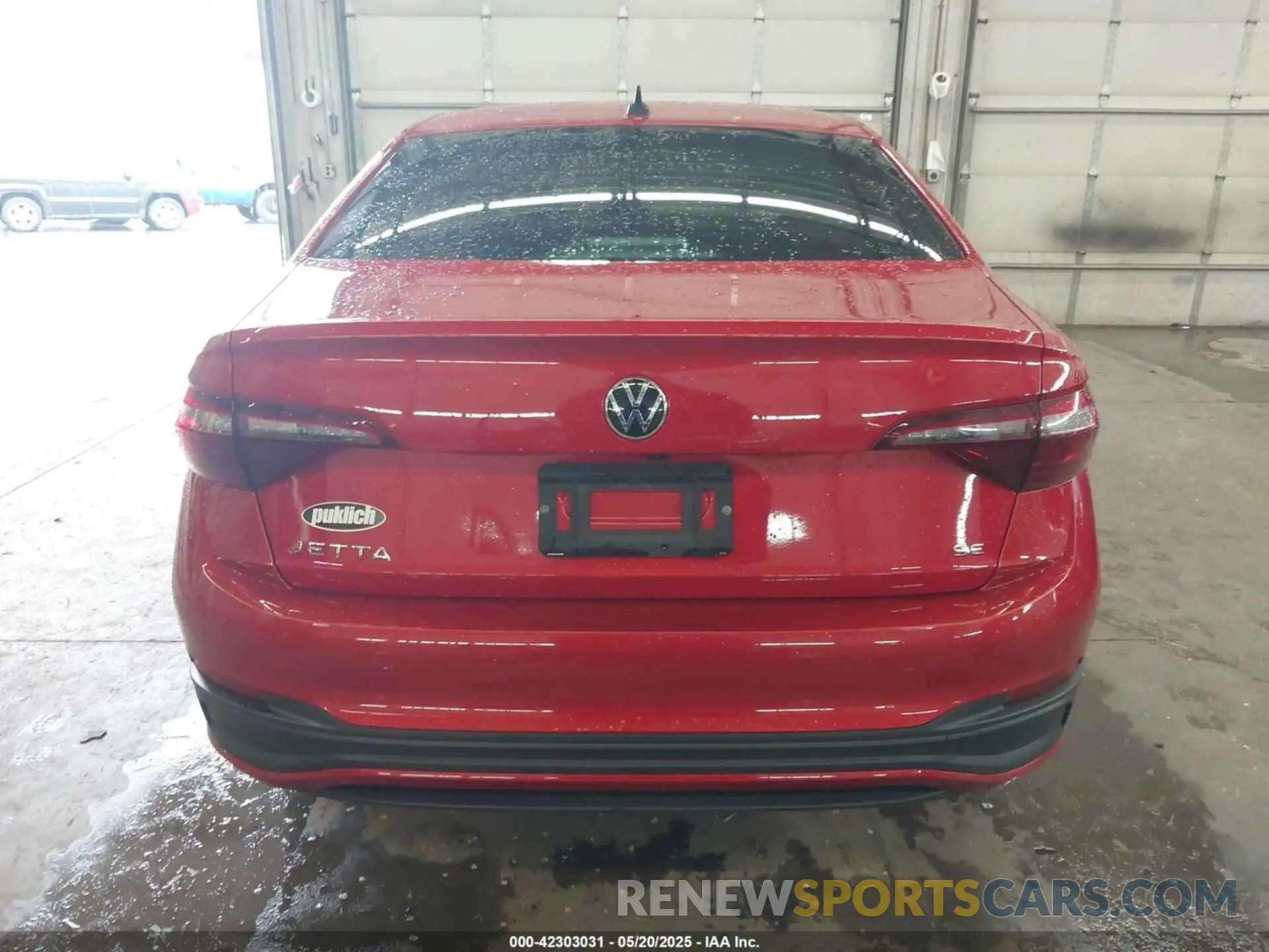 17 Photograph of a damaged car 3VWEM7BUXPM057216 VOLKSWAGEN JETTA 2023
