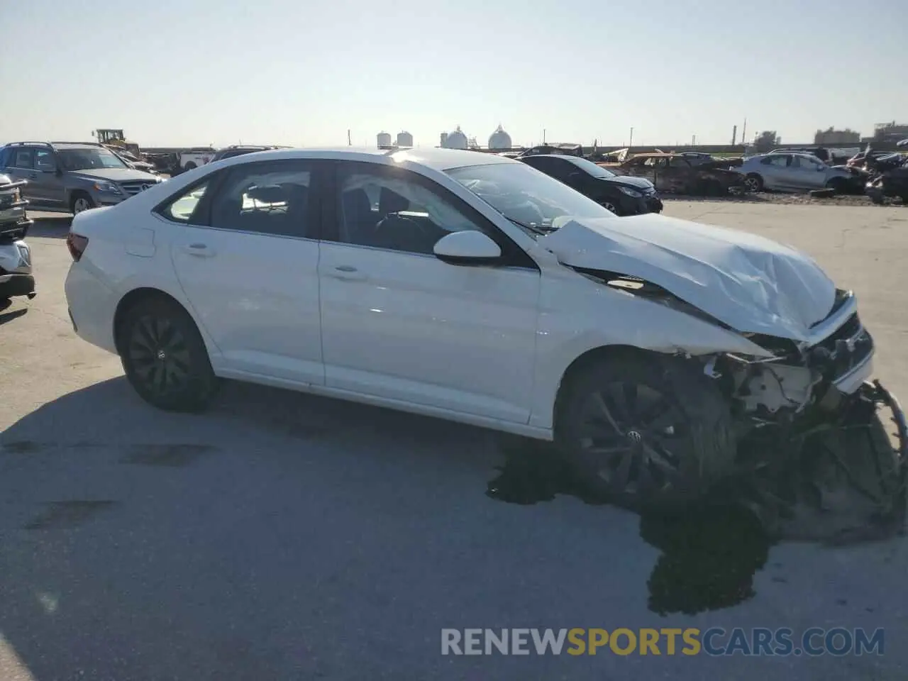 4 Photograph of a damaged car 3VW5M7BU0RM095945 VOLKSWAGEN JETTA 2024