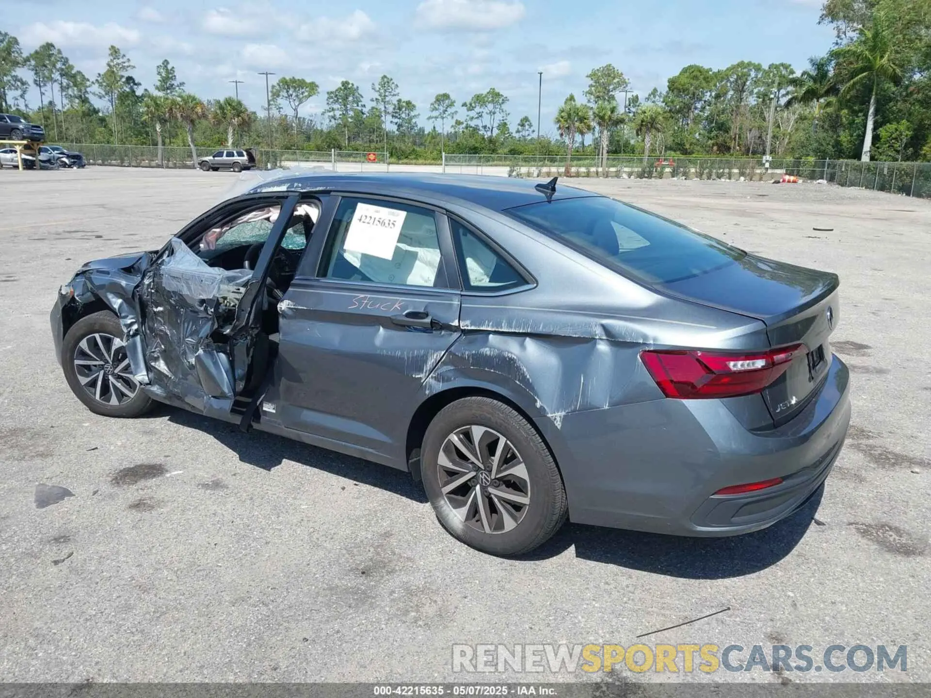 3 Photograph of a damaged car 3VW5M7BU2RM074403 VOLKSWAGEN JETTA 2024