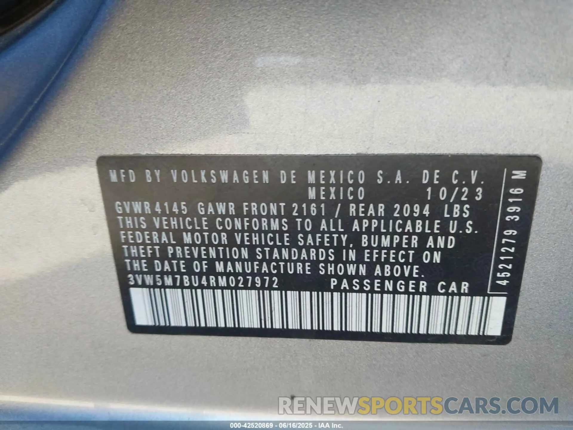 9 Photograph of a damaged car 3VW5M7BU4RM027972 VOLKSWAGEN JETTA 2024