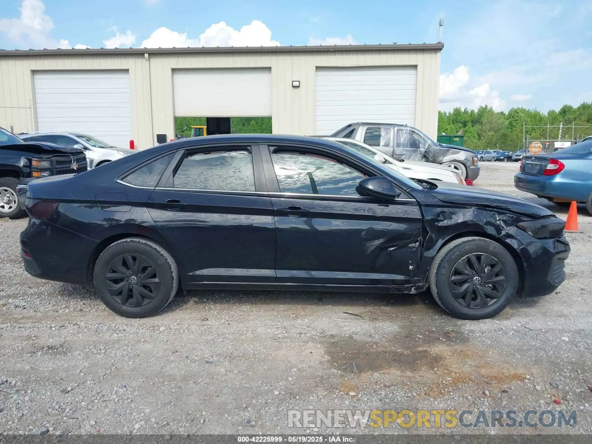 13 Photograph of a damaged car 3VW5M7BU6RM102736 VOLKSWAGEN JETTA 2024