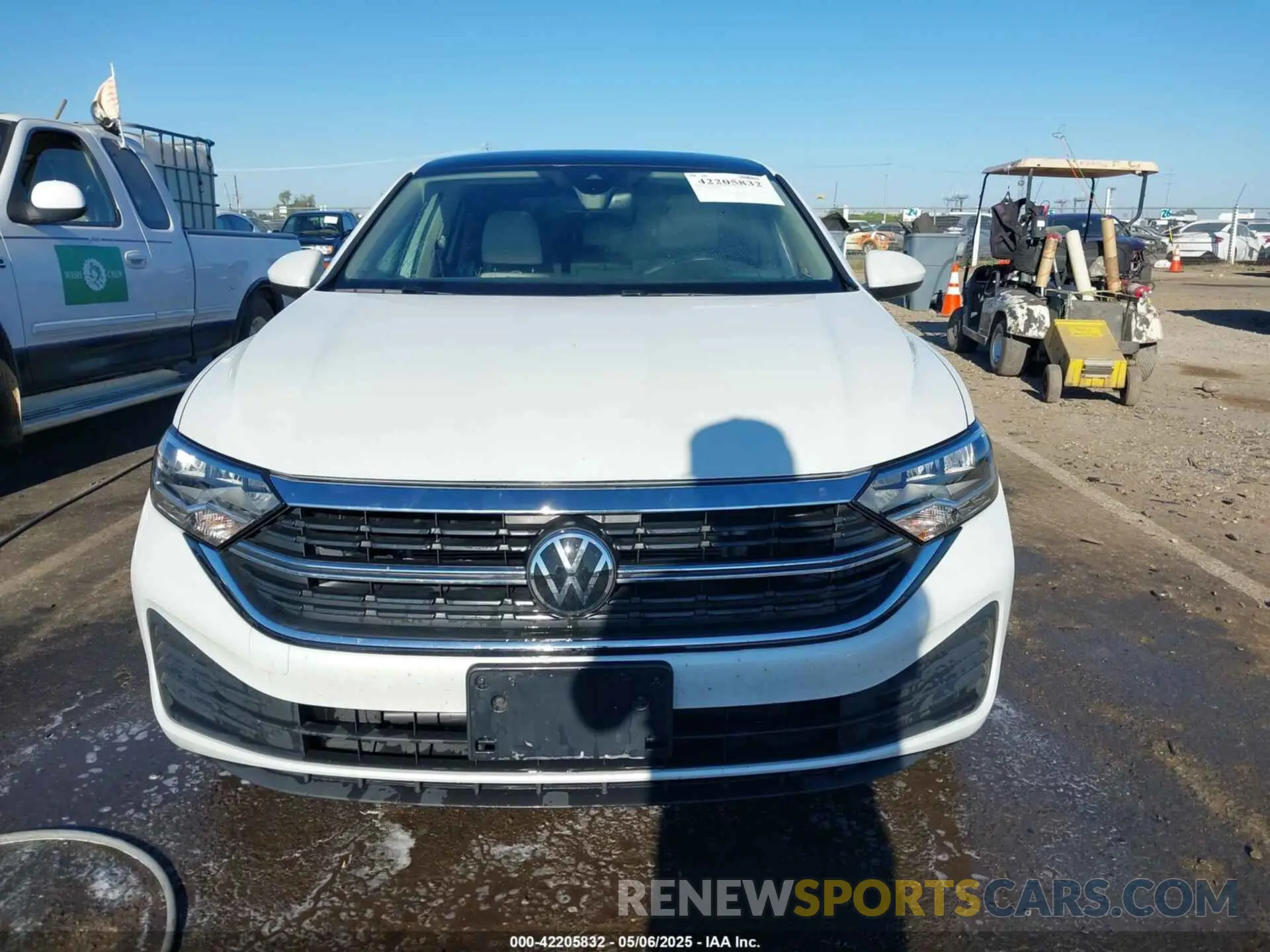13 Фотография поврежденного автомобиля 3VW7M7BU2RM031902 VOLKSWAGEN JETTA 2024