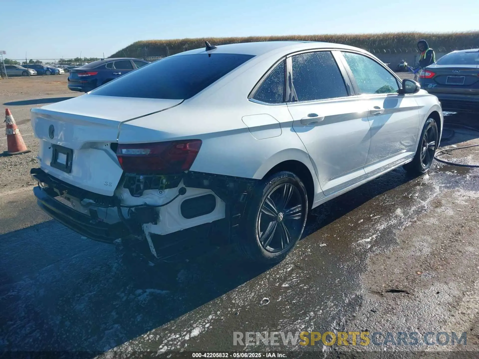 4 Фотография поврежденного автомобиля 3VW7M7BU2RM031902 VOLKSWAGEN JETTA 2024