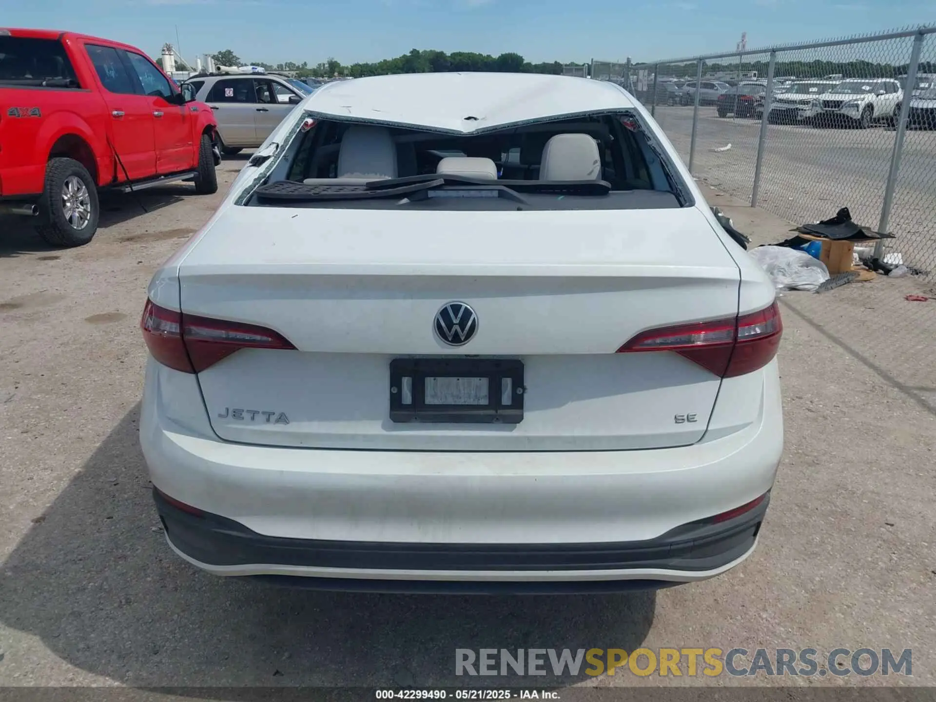 16 Photograph of a damaged car 3VW7M7BU4RM036051 VOLKSWAGEN JETTA 2024