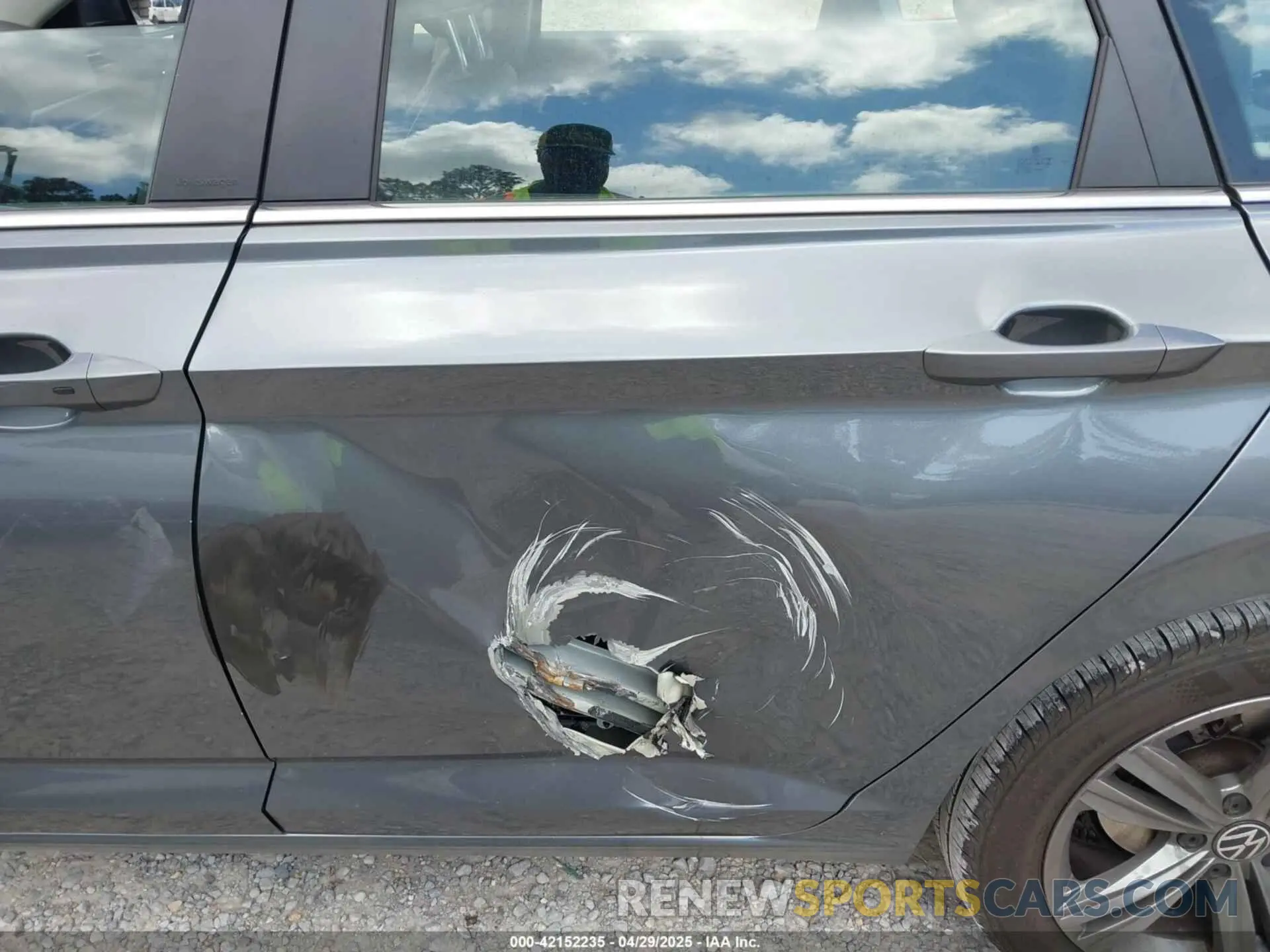 6 Фотография поврежденного автомобиля 3VW7M7BU6RM072680 VOLKSWAGEN JETTA 2024