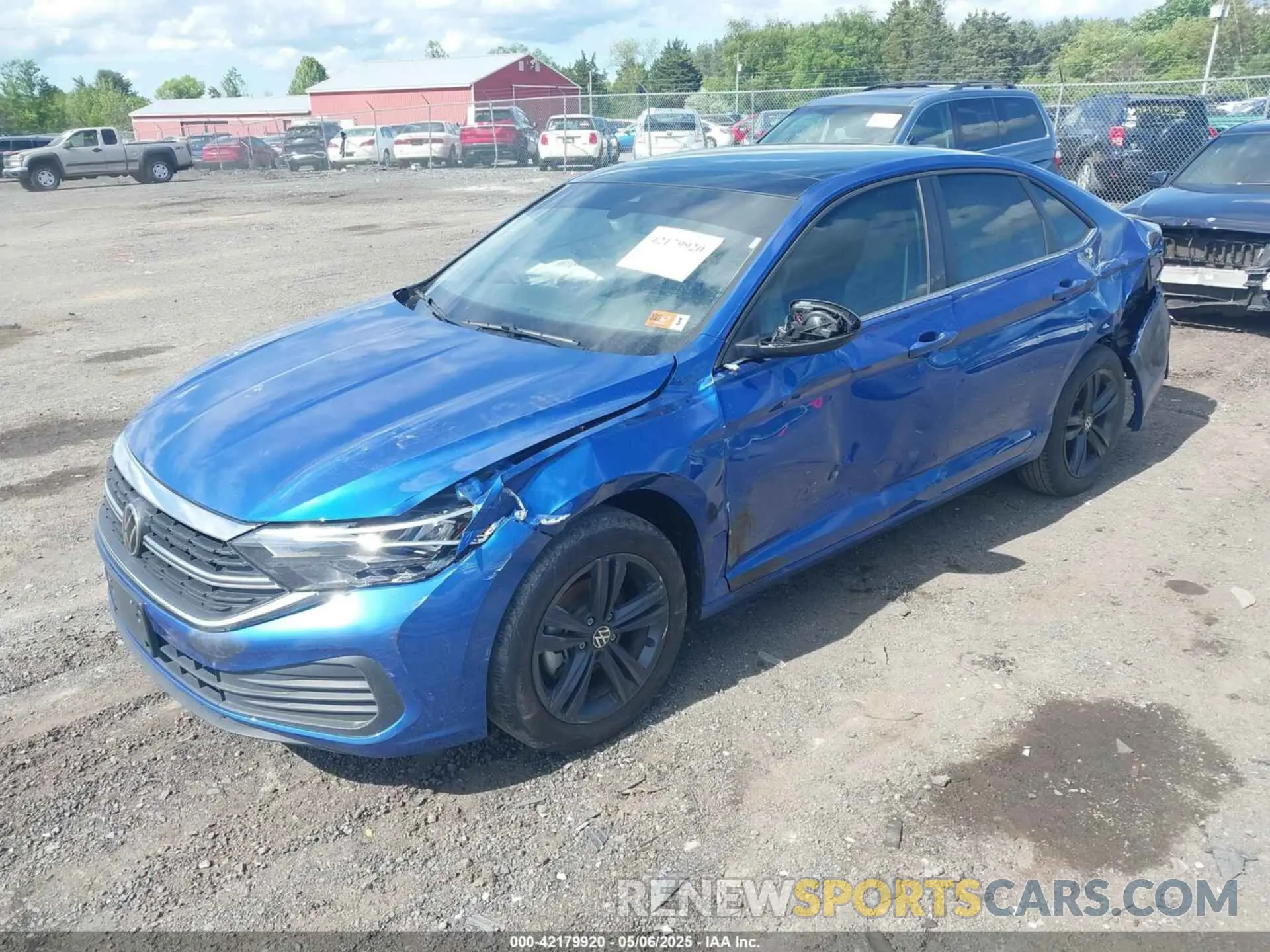 2 Фотография поврежденного автомобиля 3VW7M7BU8RM067013 VOLKSWAGEN JETTA 2024