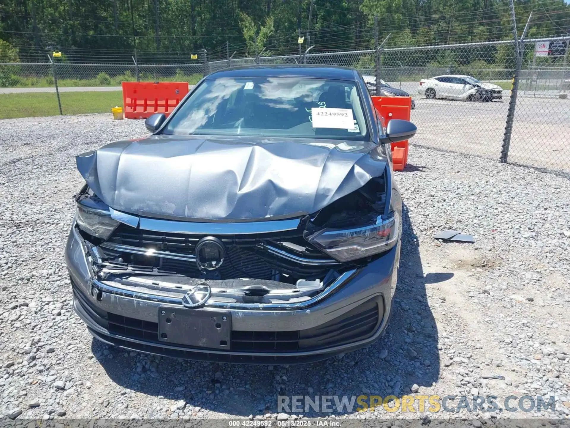 12 Photograph of a damaged car 3VW7M7BU8RM075287 VOLKSWAGEN JETTA 2024