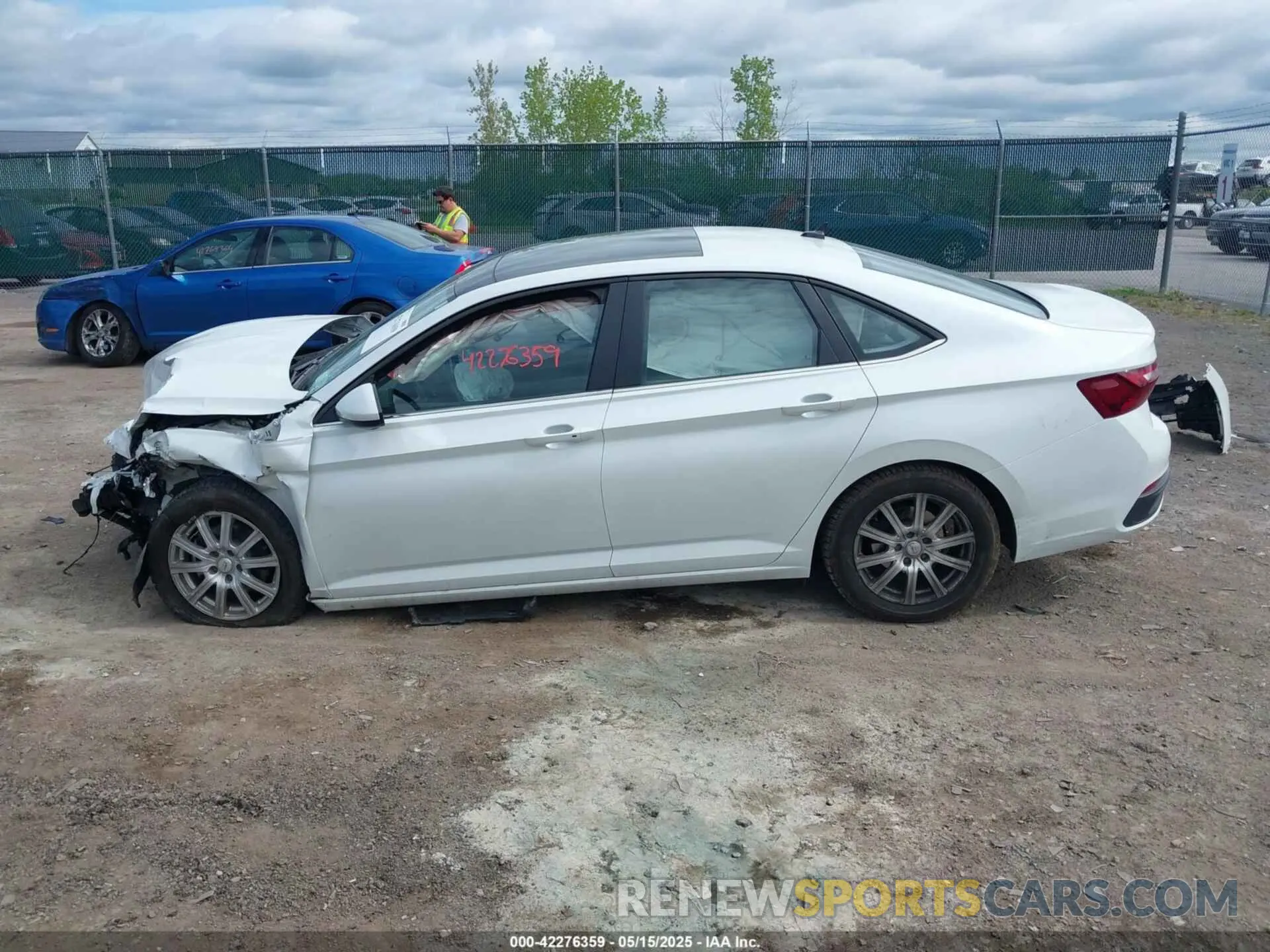 14 Фотография поврежденного автомобиля 3VW7M7BU9RM019360 VOLKSWAGEN JETTA 2024
