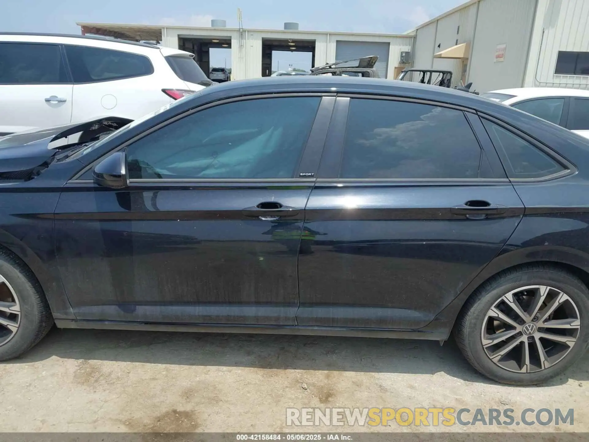 14 Photograph of a damaged car 3VWAM7BU3RM018730 VOLKSWAGEN JETTA 2024