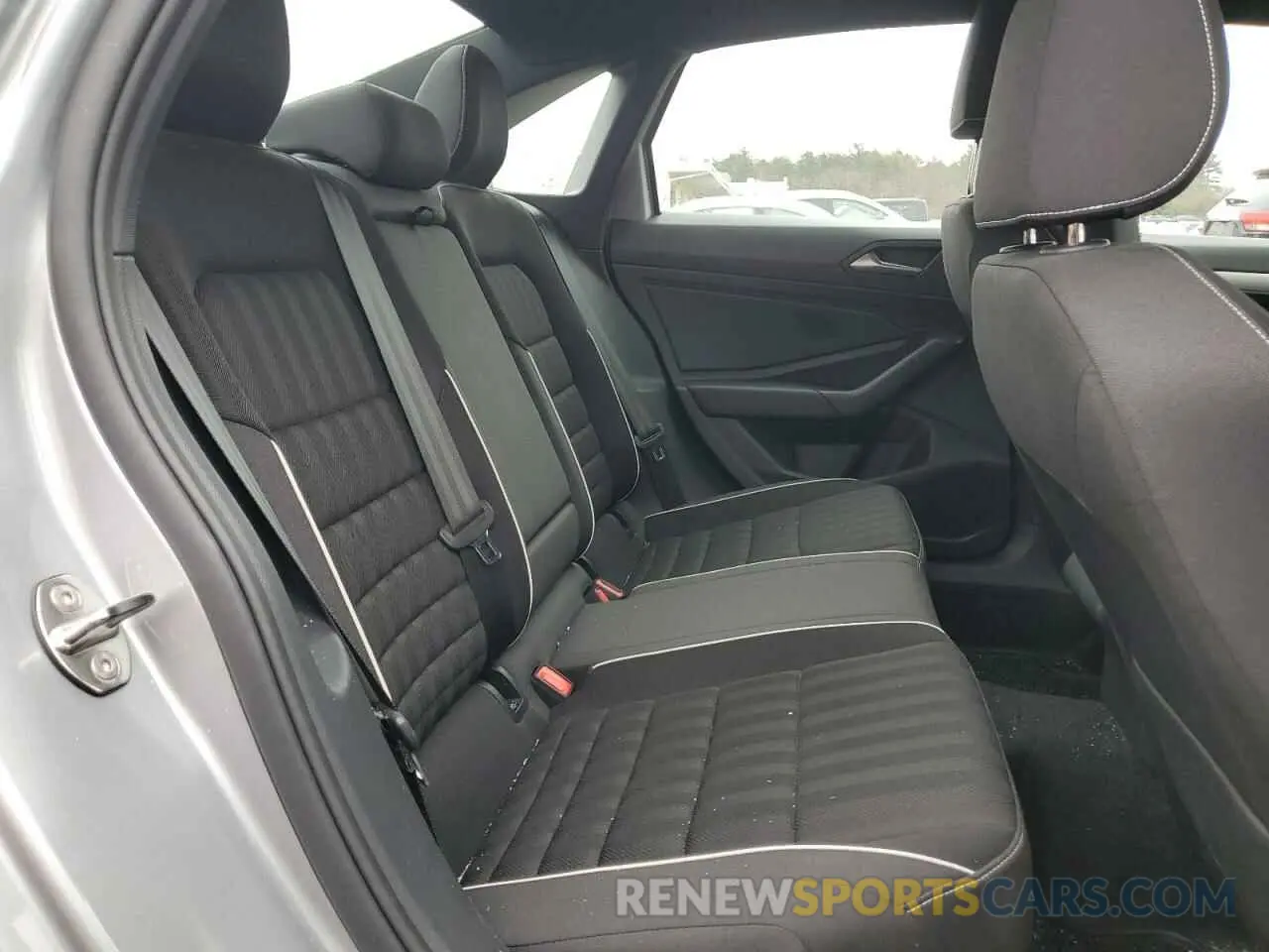 10 Фотография поврежденного автомобиля 3VWAM7BU6RM028443 VOLKSWAGEN JETTA 2024