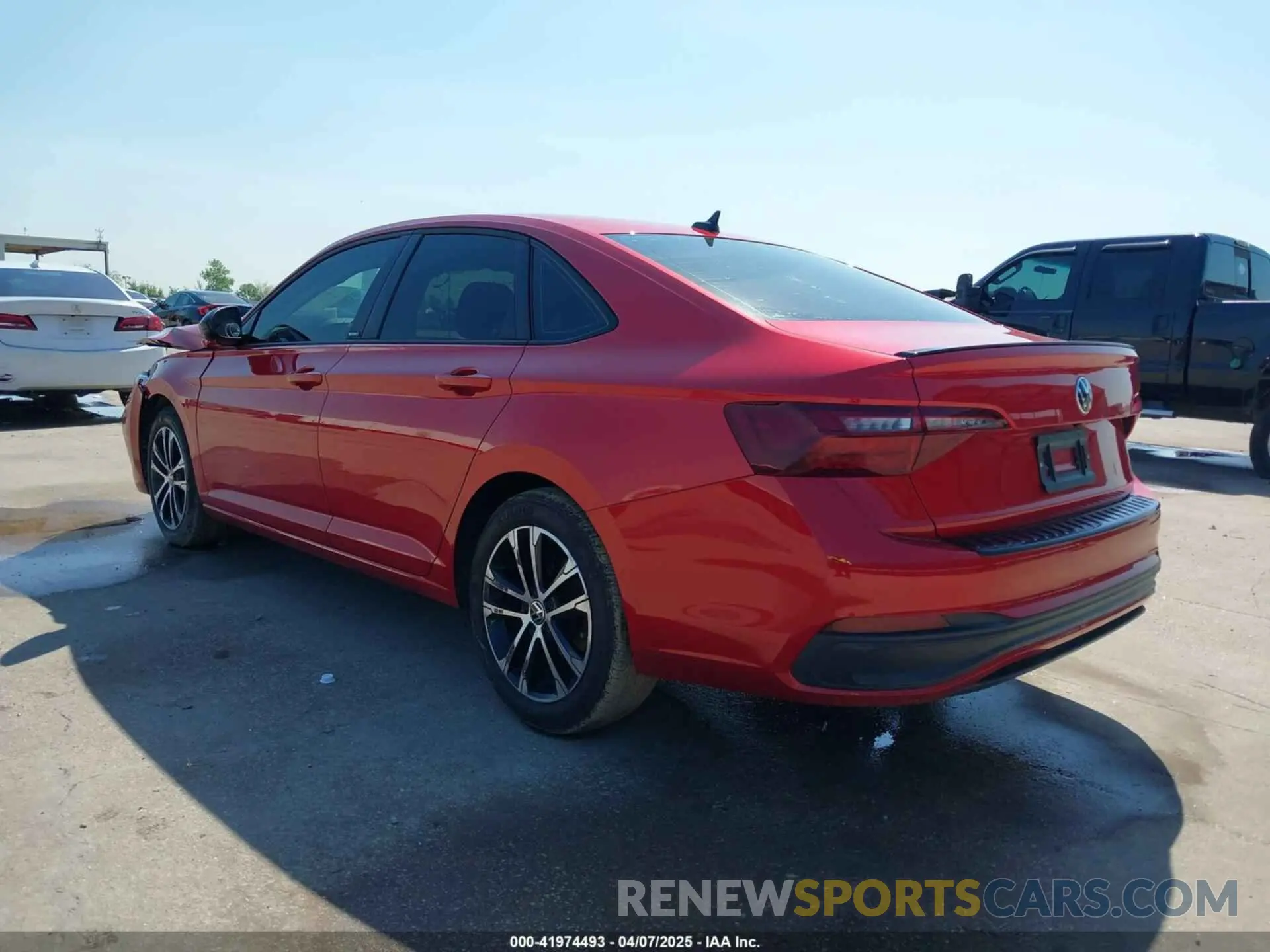 3 Фотография поврежденного автомобиля 3VWAM7BU7RM080664 VOLKSWAGEN JETTA 2024