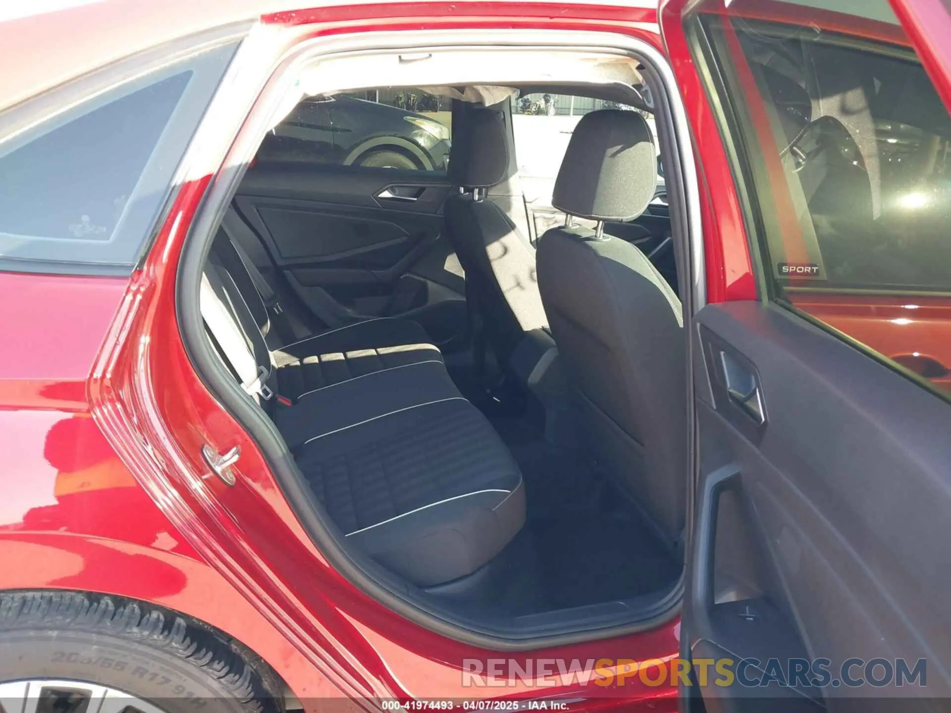 8 Фотография поврежденного автомобиля 3VWAM7BU7RM080664 VOLKSWAGEN JETTA 2024