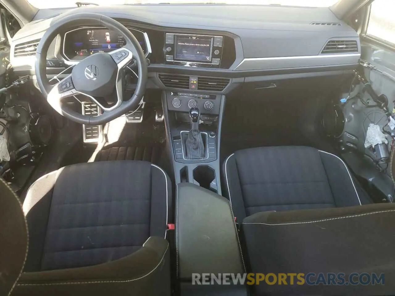 8 Фотография поврежденного автомобиля 3VWBM7BU1RM021629 VOLKSWAGEN JETTA 2024