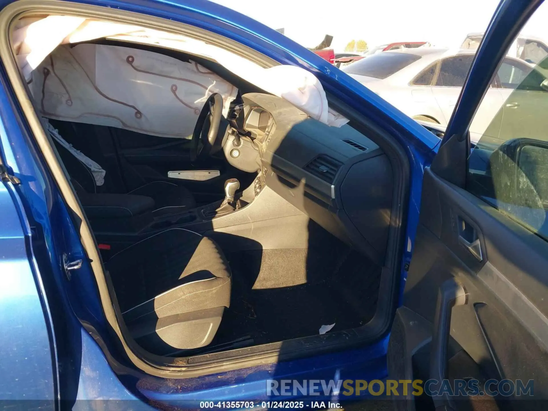 5 Photograph of a damaged car 3VWBM7BU7RM075033 VOLKSWAGEN JETTA 2024