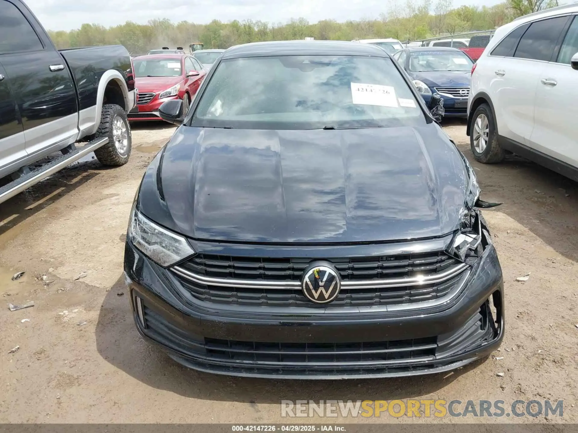 12 Фотография поврежденного автомобиля 3VWBM7BU7RM083844 VOLKSWAGEN JETTA 2024