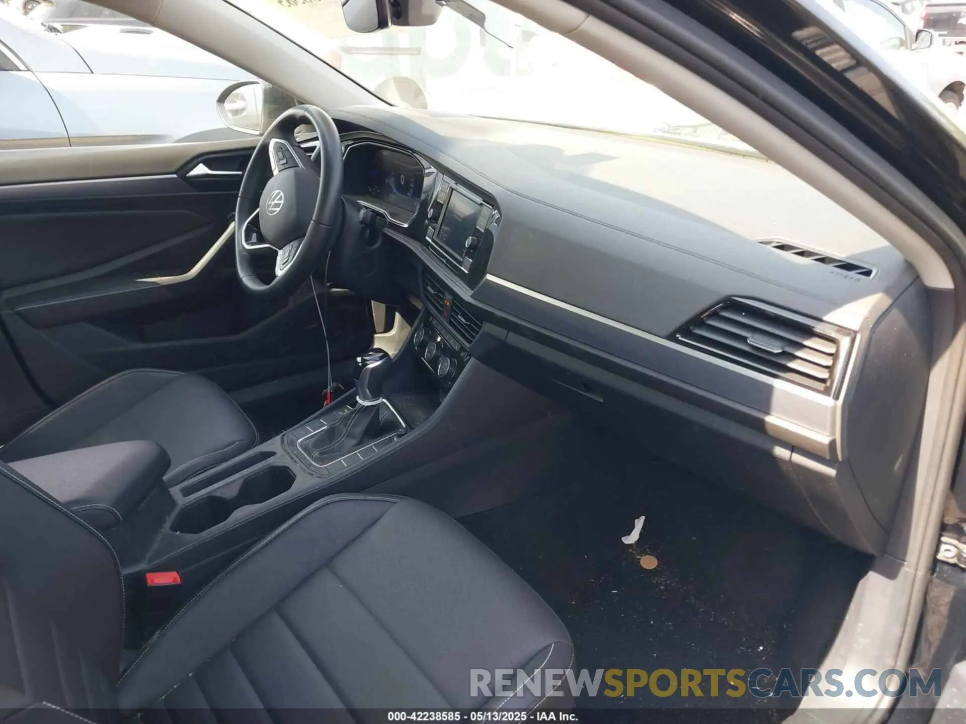 5 Фотография поврежденного автомобиля 3VWEM7BU0RM040900 VOLKSWAGEN JETTA 2024