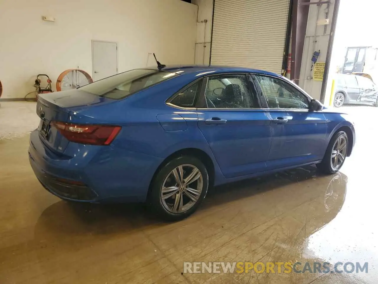 3 Фотография поврежденного автомобиля 3VWEM7BU1RM032546 VOLKSWAGEN JETTA 2024