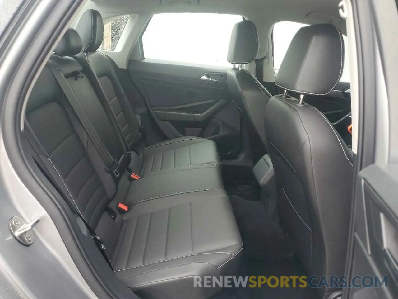 10 Фотография поврежденного автомобиля 3VWEM7BU1RM033812 VOLKSWAGEN JETTA 2024