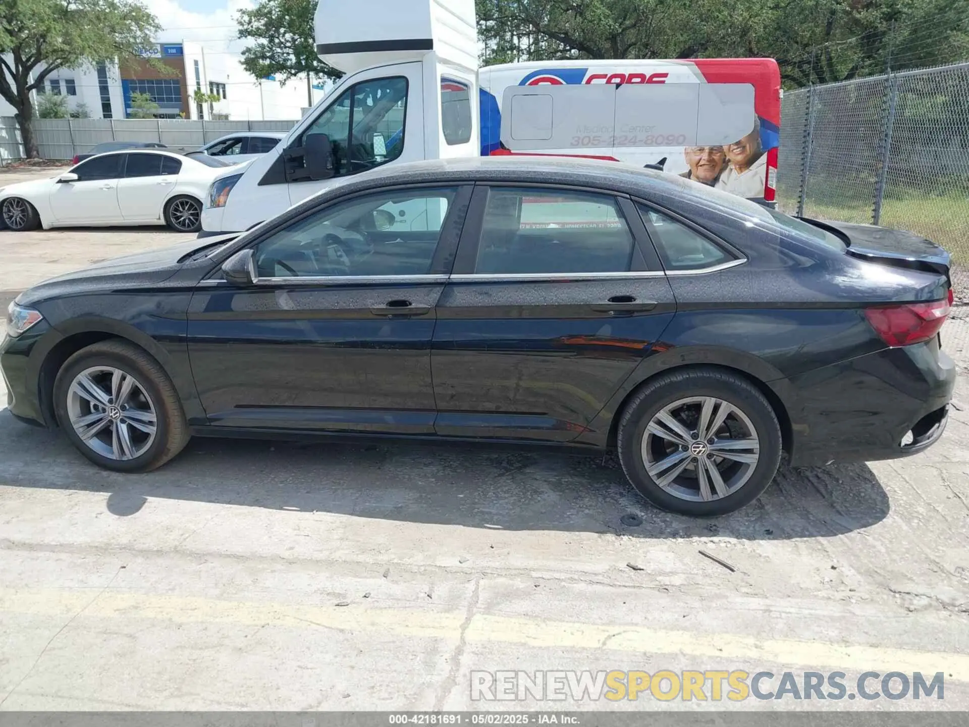 14 Photograph of a damaged car 3VWEM7BU2RM026089 VOLKSWAGEN JETTA 2024