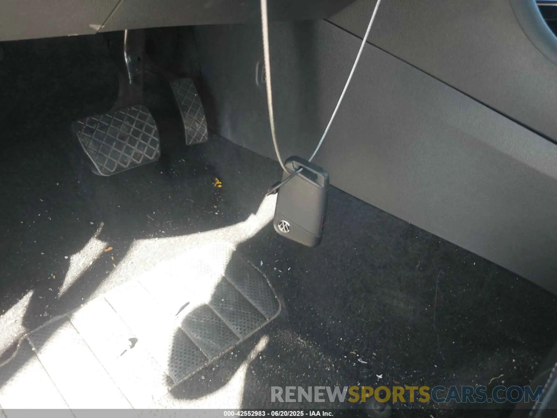 11 Photograph of a damaged car 3VWEM7BU3RM004179 VOLKSWAGEN JETTA 2024