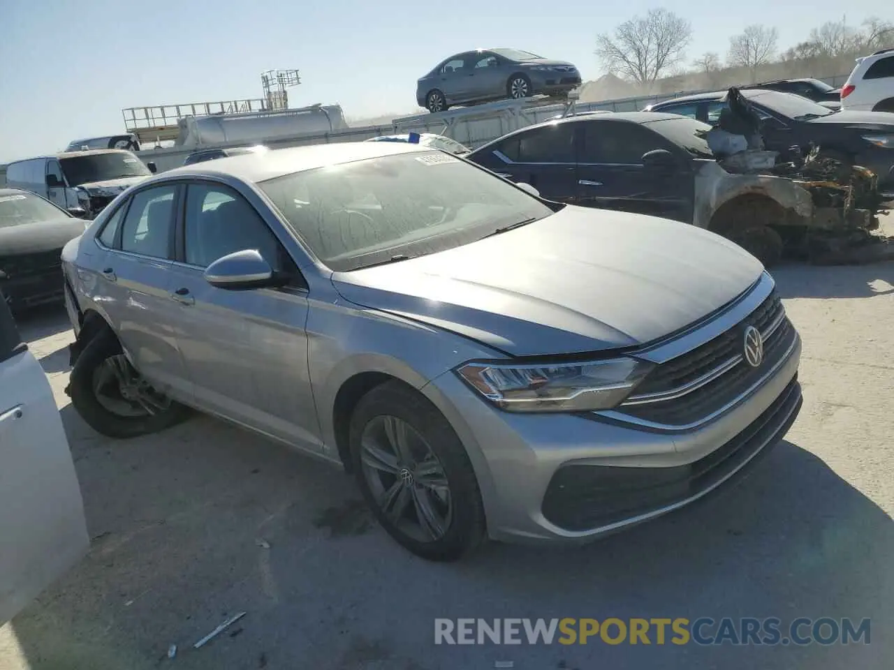 4 Photograph of a damaged car 3VWEM7BU3RM056752 VOLKSWAGEN JETTA 2024