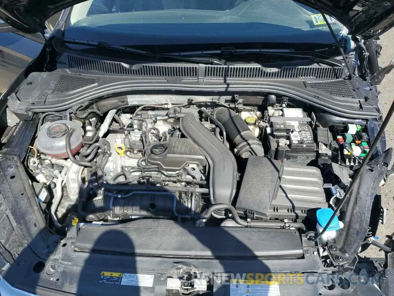 12 Фотография поврежденного автомобиля 3VWEM7BU4RM040981 VOLKSWAGEN JETTA 2024