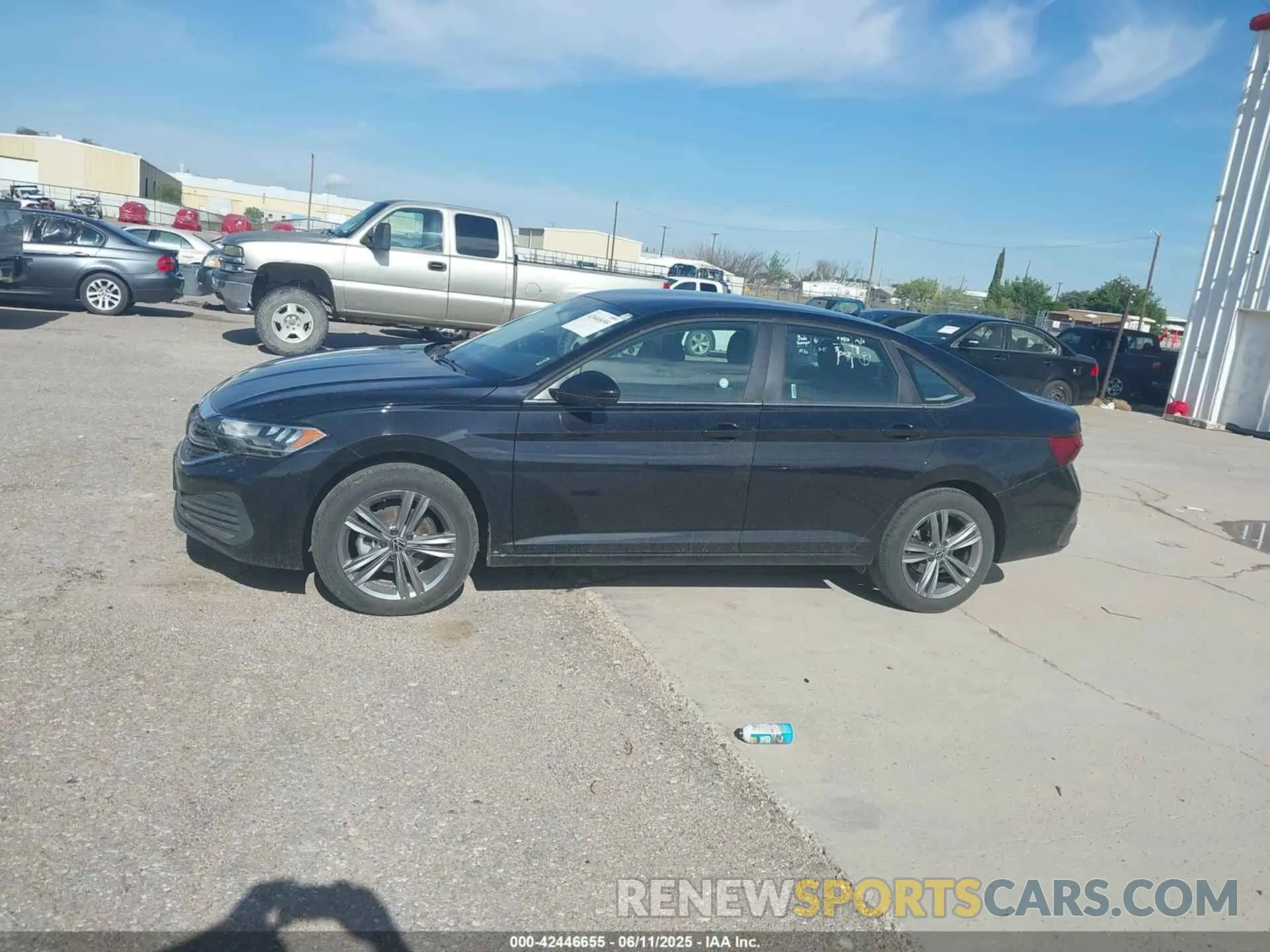 14 Photograph of a damaged car 3VWEM7BU4RM049633 VOLKSWAGEN JETTA 2024