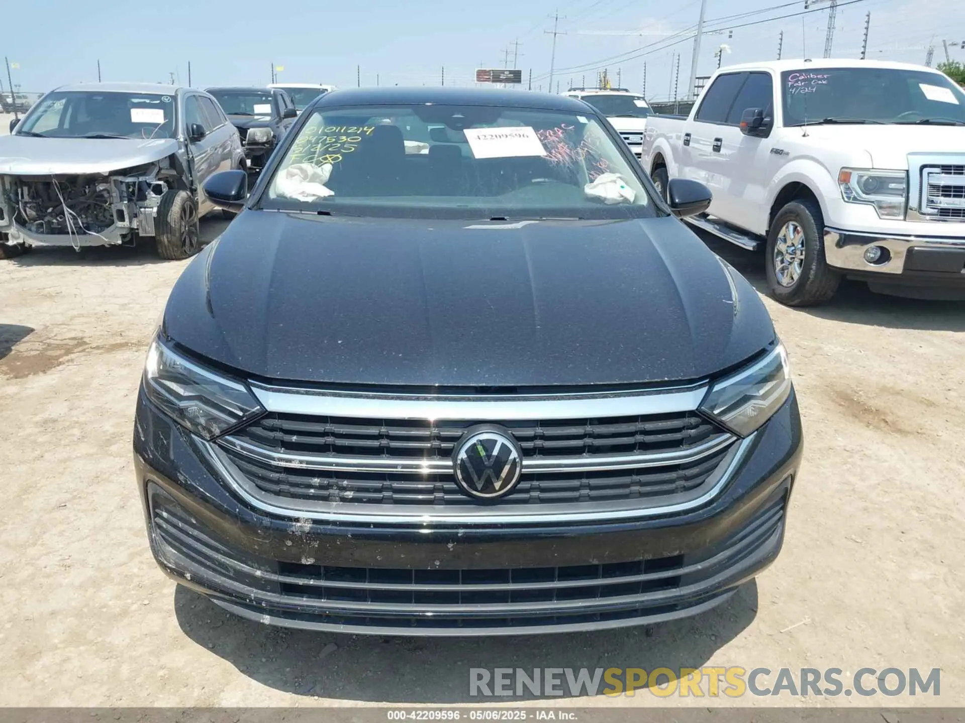 11 Photograph of a damaged car 3VWEM7BU6RM047530 VOLKSWAGEN JETTA 2024