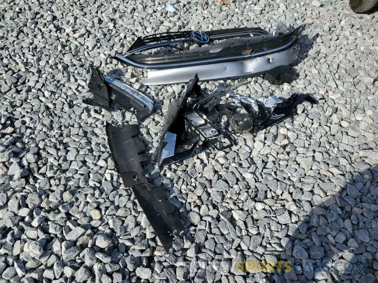 12 Photograph of a damaged car 3VWEM7BU7RM014567 VOLKSWAGEN JETTA 2024