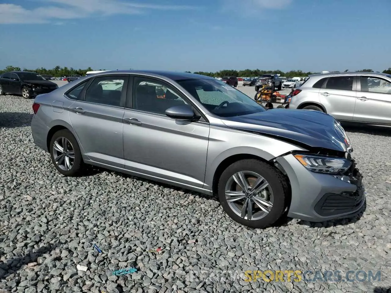 4 Photograph of a damaged car 3VWEM7BU7RM014567 VOLKSWAGEN JETTA 2024