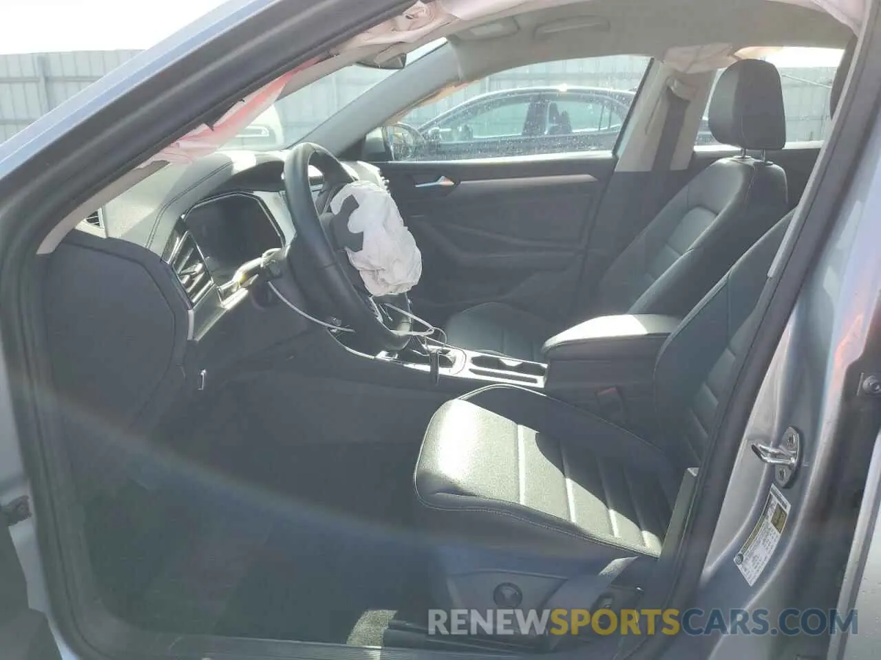 7 Photograph of a damaged car 3VWEM7BU7RM014567 VOLKSWAGEN JETTA 2024