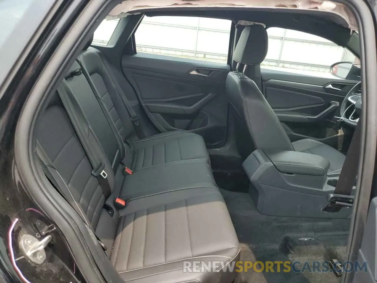 10 Фотография поврежденного автомобиля 3VWFM7BU1RM027822 VOLKSWAGEN JETTA 2024