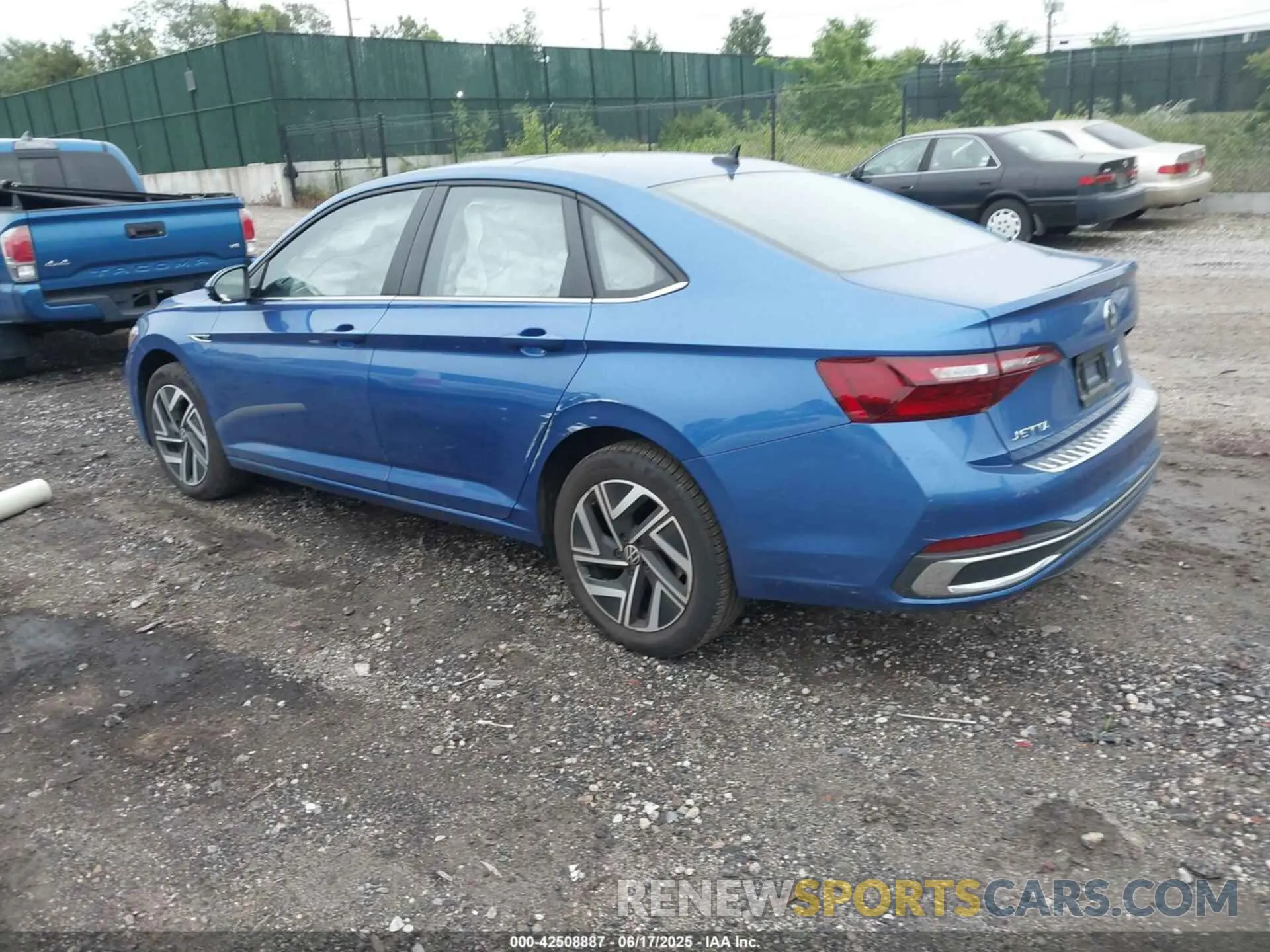 3 Photograph of a damaged car 3VWGM7BU7RM005389 VOLKSWAGEN JETTA 2024