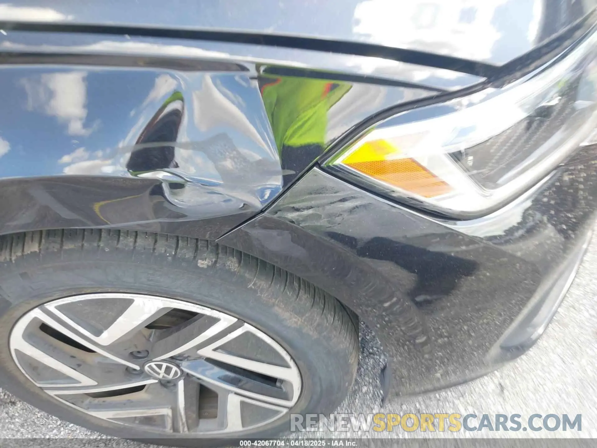 17 Photograph of a damaged car 3VWGM7BU9RM012232 VOLKSWAGEN JETTA 2024