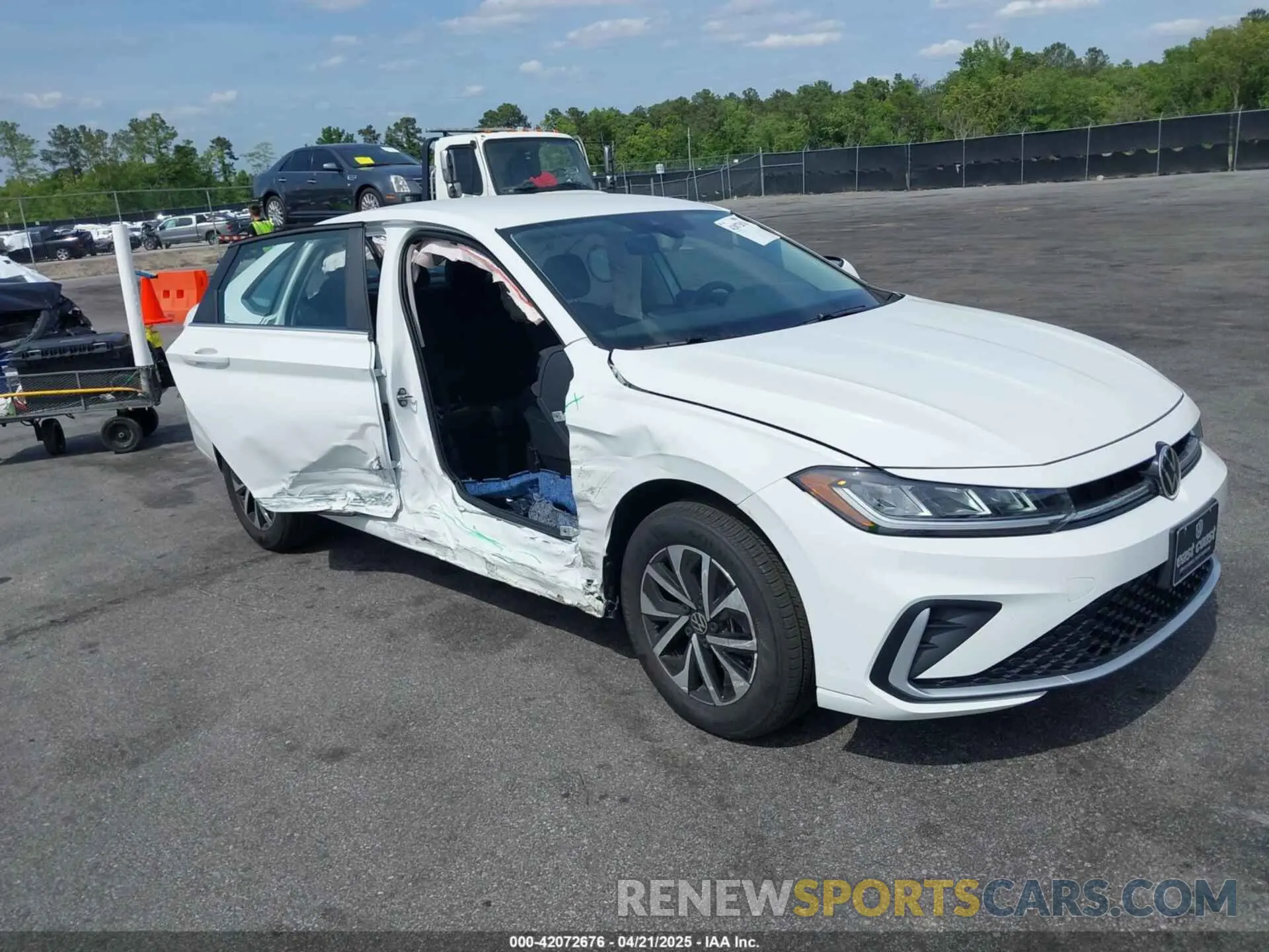 1 Photograph of a damaged car 3VW5X7BU2SM044699 VOLKSWAGEN JETTA 2025