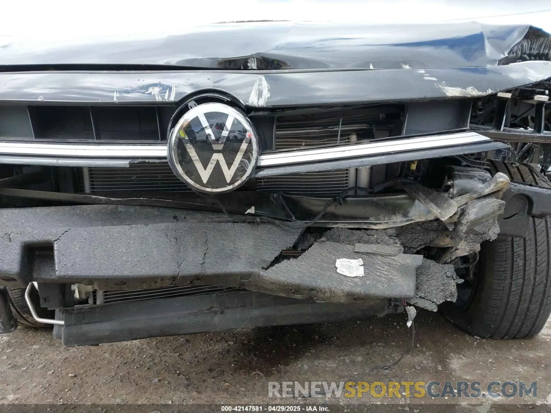 16 Photograph of a damaged car 3VW7X7BU0SM058142 VOLKSWAGEN JETTA 2025