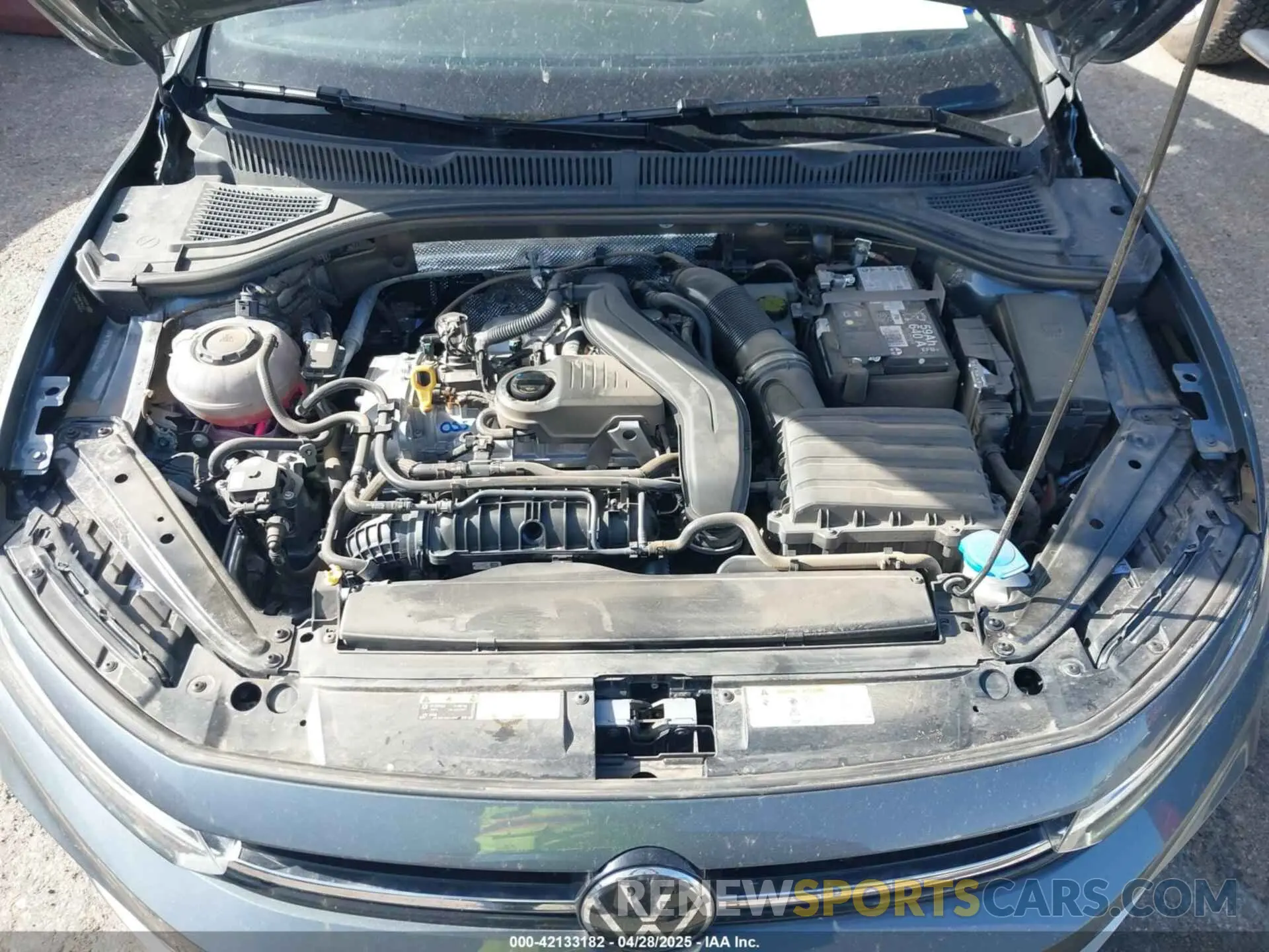 10 Photograph of a damaged car 3VW7X7BU2SM014207 VOLKSWAGEN JETTA 2025