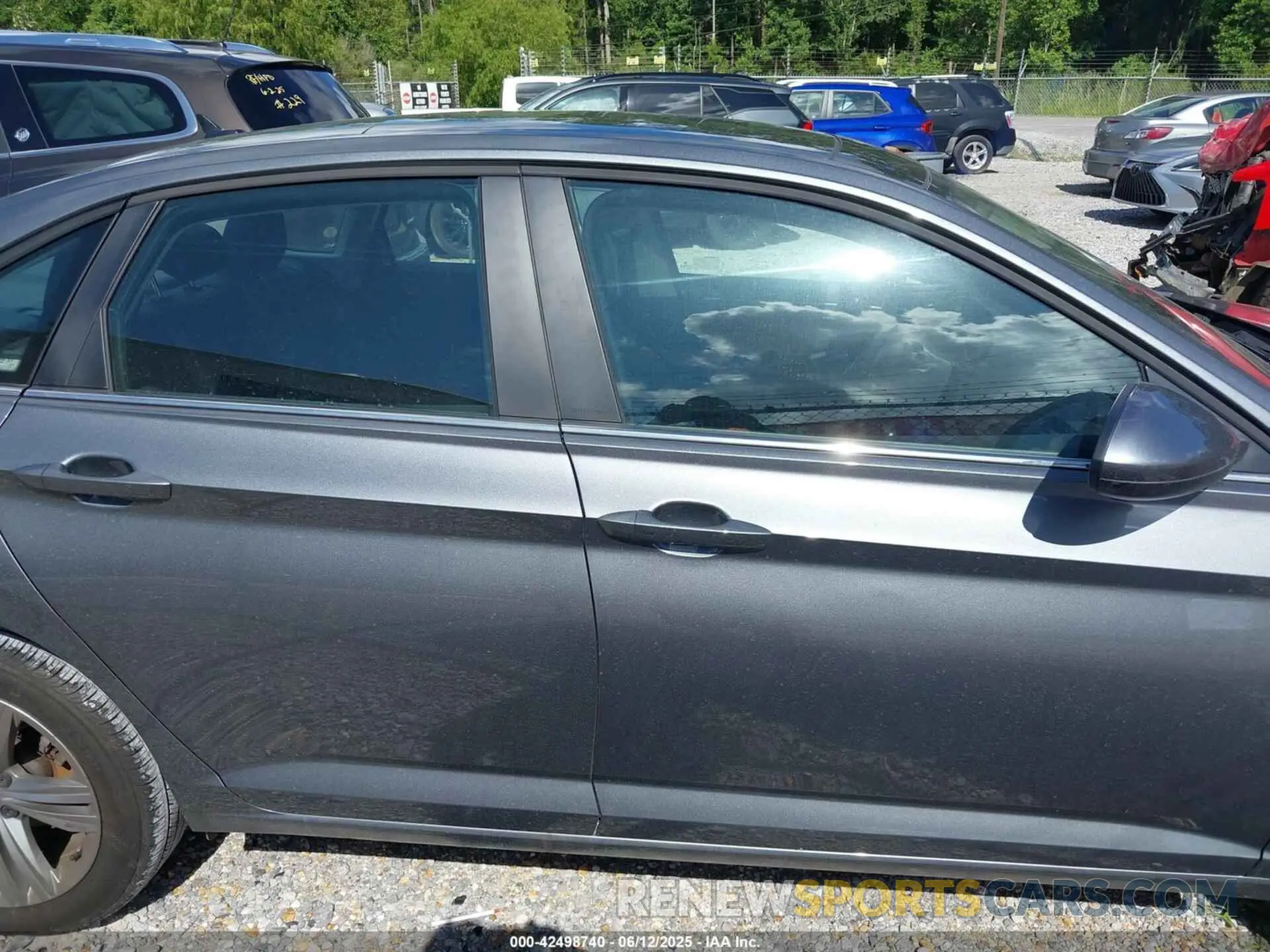 13 Photograph of a damaged car 3VW7X7BU2SM064265 VOLKSWAGEN JETTA 2025