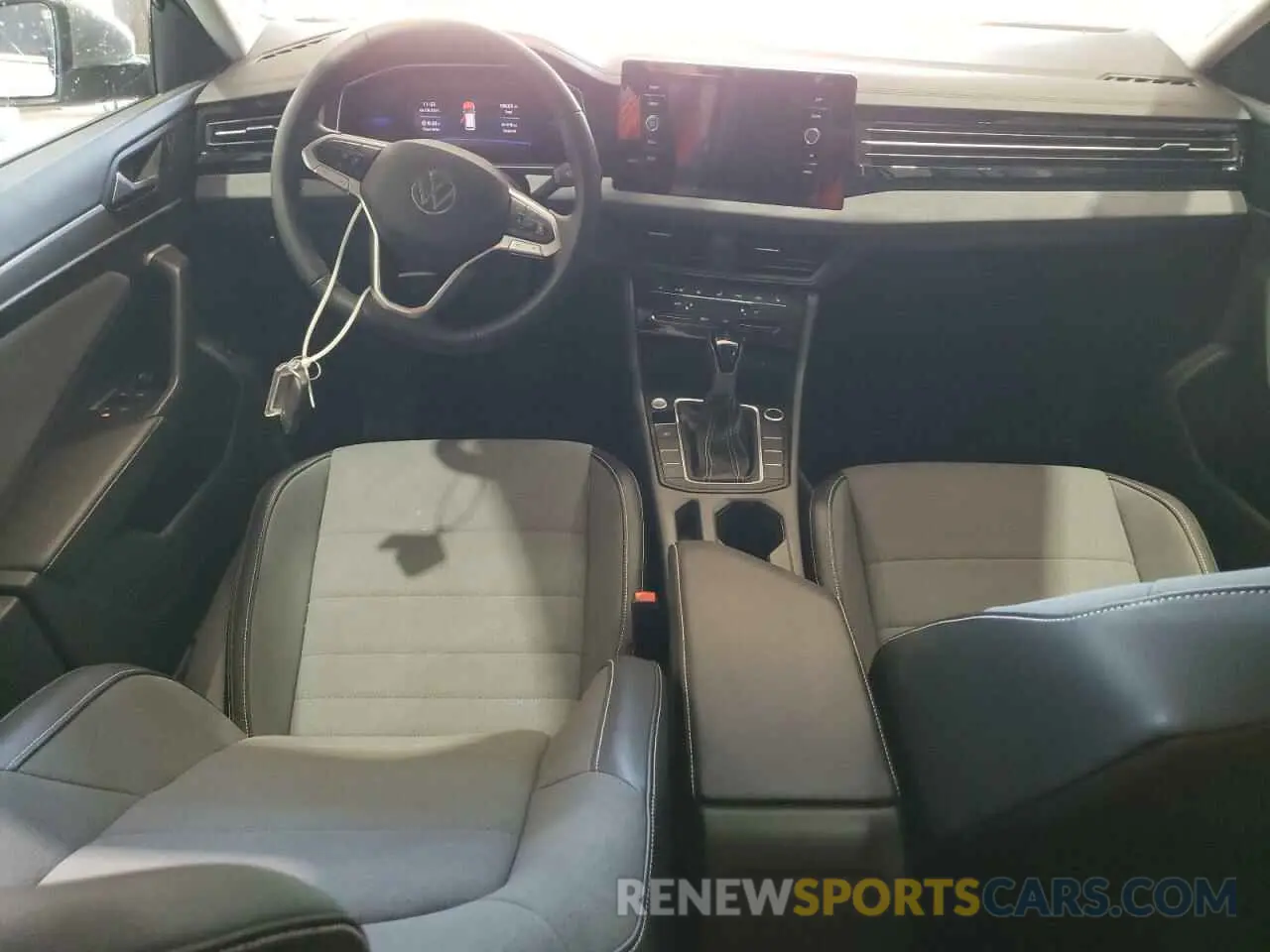 8 Фотография поврежденного автомобиля 3VW7X7BU4SM028688 VOLKSWAGEN JETTA 2025